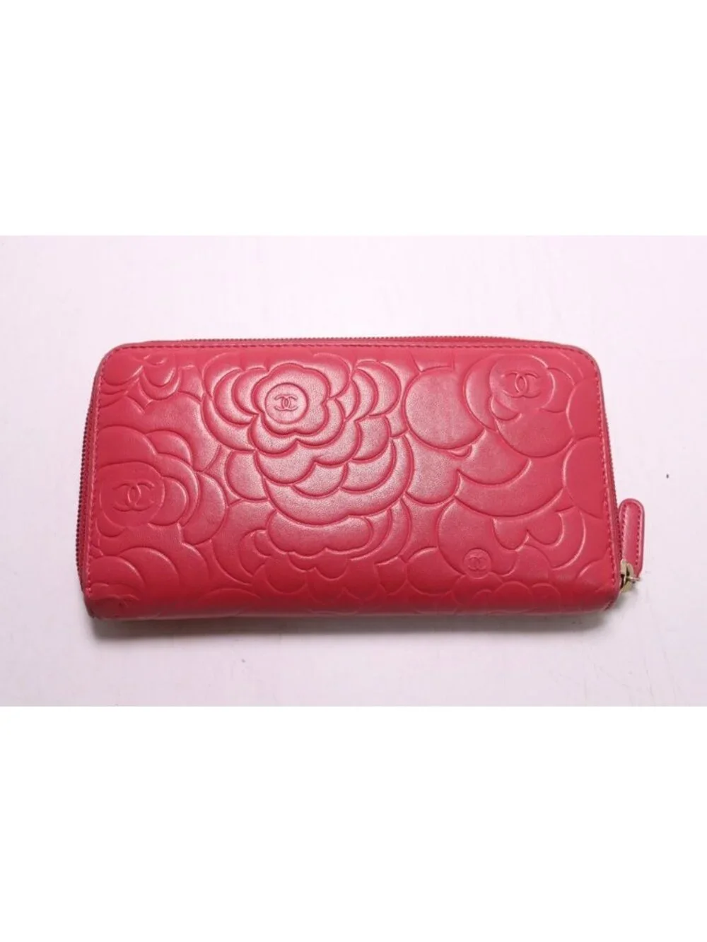 Chanel Camellia Lambskin Zip Around Wallet